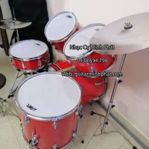 Bộ trống jazz 5 drum giá rẻ màu đỏ đẹp sang trọng, âm thanh hay trong tầm giá dành cho người mới tập chơi và làm quen với trống jazz nhé