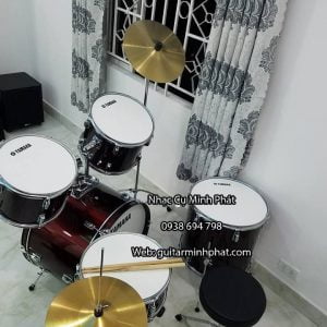 dàn trống jazz yamaha chất lượng màu đỏ đô sang trọng