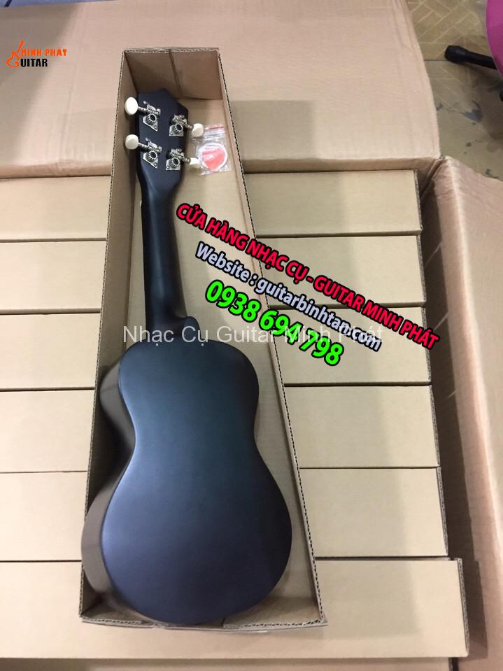Đàn ukulele đen