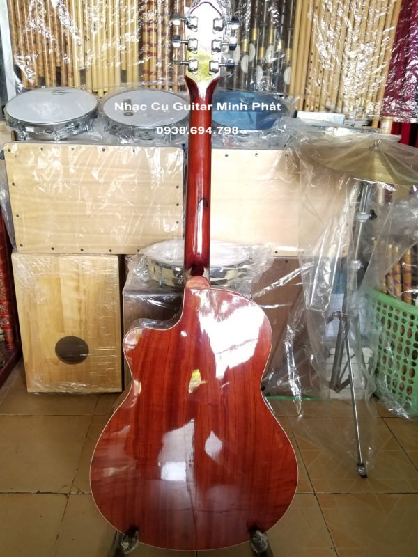 Đàn guitar gỗ hồng đào trung kỹ giá rẻ cho người mới chơi