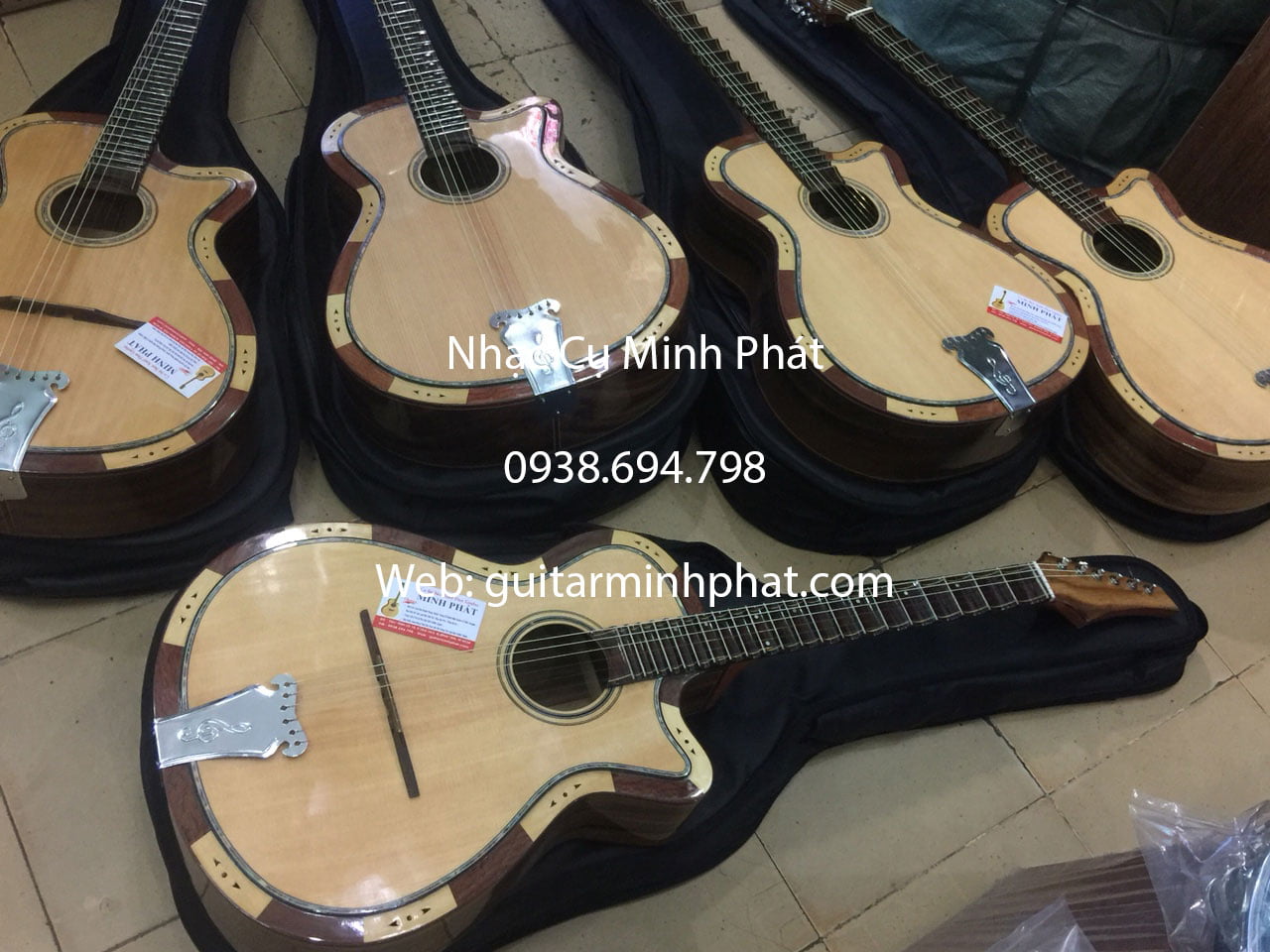 Cửa hàng bán guitar cổ thùng Mua-dan-guitar-vong-co-phim-lom-gia-re-4