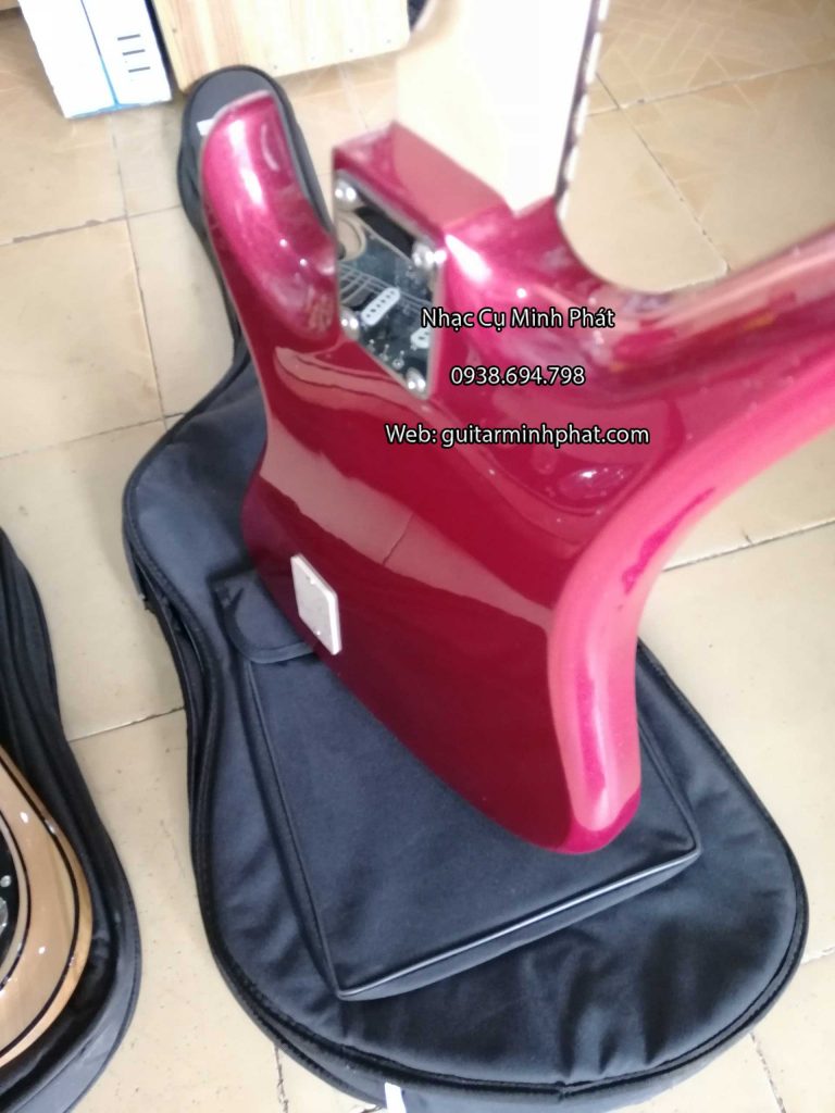 đàn guitar điện vọng cổ phím lõm có octau tiếng đôi, phím inox, có ty chỉnh cần đàn