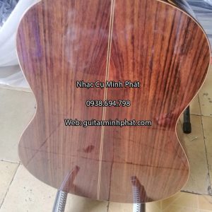 Hình ảnh chi tiết các góc cạnh của đàn guitar classic gỗ hồng đào - Nhạc Cụ Minh Phát