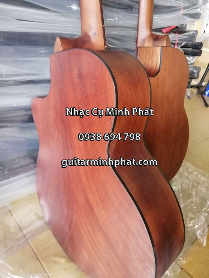 Đàn guitar classic HD15C - liên hê 0938 694 798 để được tư vấn và xem đàn guitar tại cửa hàng