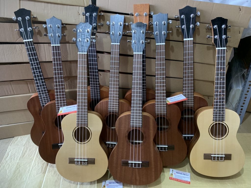 Cửa hàng bán đầy đủ các mẫu đàn ukulele tenor cao cấp chất lượng size 26 inch