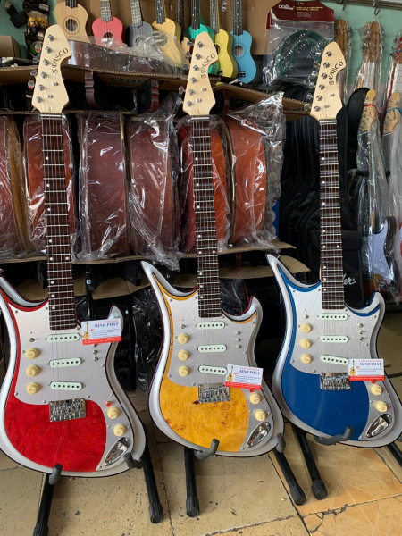 Đàn Guitar Vọng Cổ Điện Phím lõm Teisco Màu MP-T03
