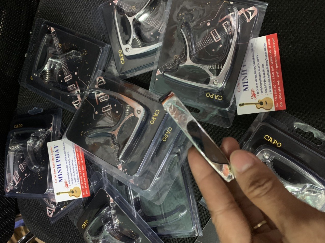 ban-capo-guitar-inox-cao-cap-chinh-hang-alice ban capo guitar inox cao cap chinh hang alice