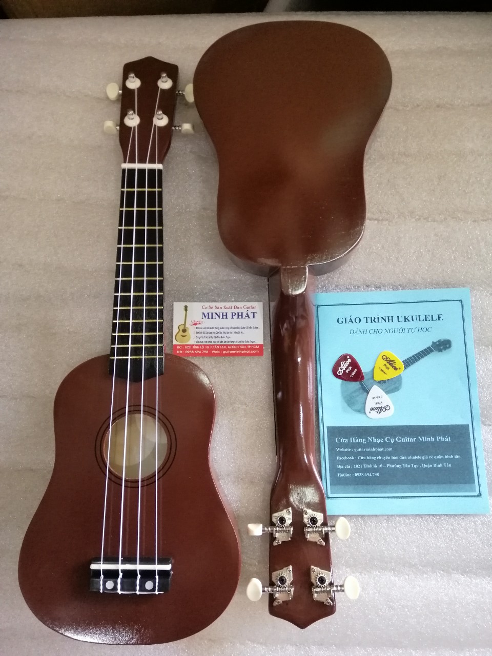 dan-ukulele-mau-nau dan ukulele mau nau