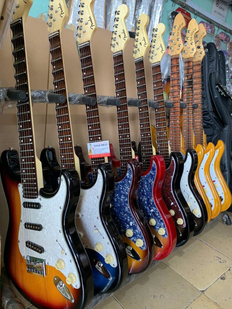 Cửa hàng bán đầy đủ các dòng đàn guitar điện phím lõm fender chất lượng giá tốt nhất thị trường - ship tận nơi trên toàn quốc