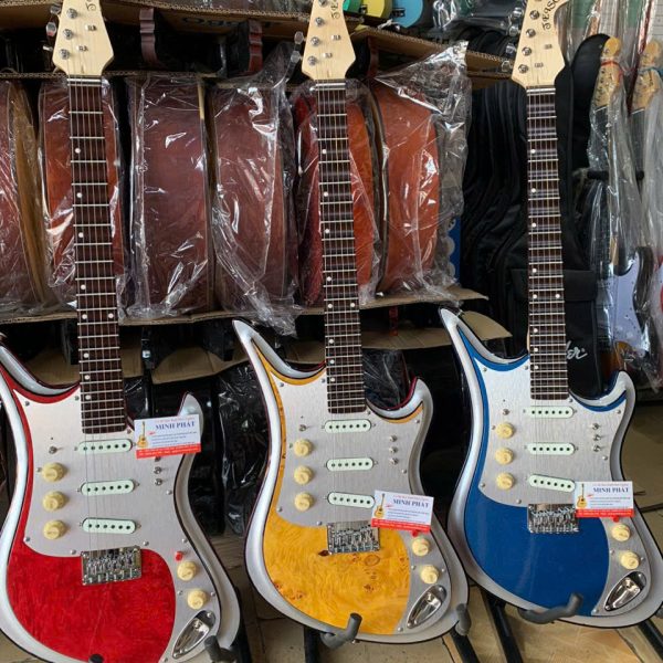 Đàn Guitar Điện Cổ nhạc phím lõm - Tesco (Có tiếng octave 2)