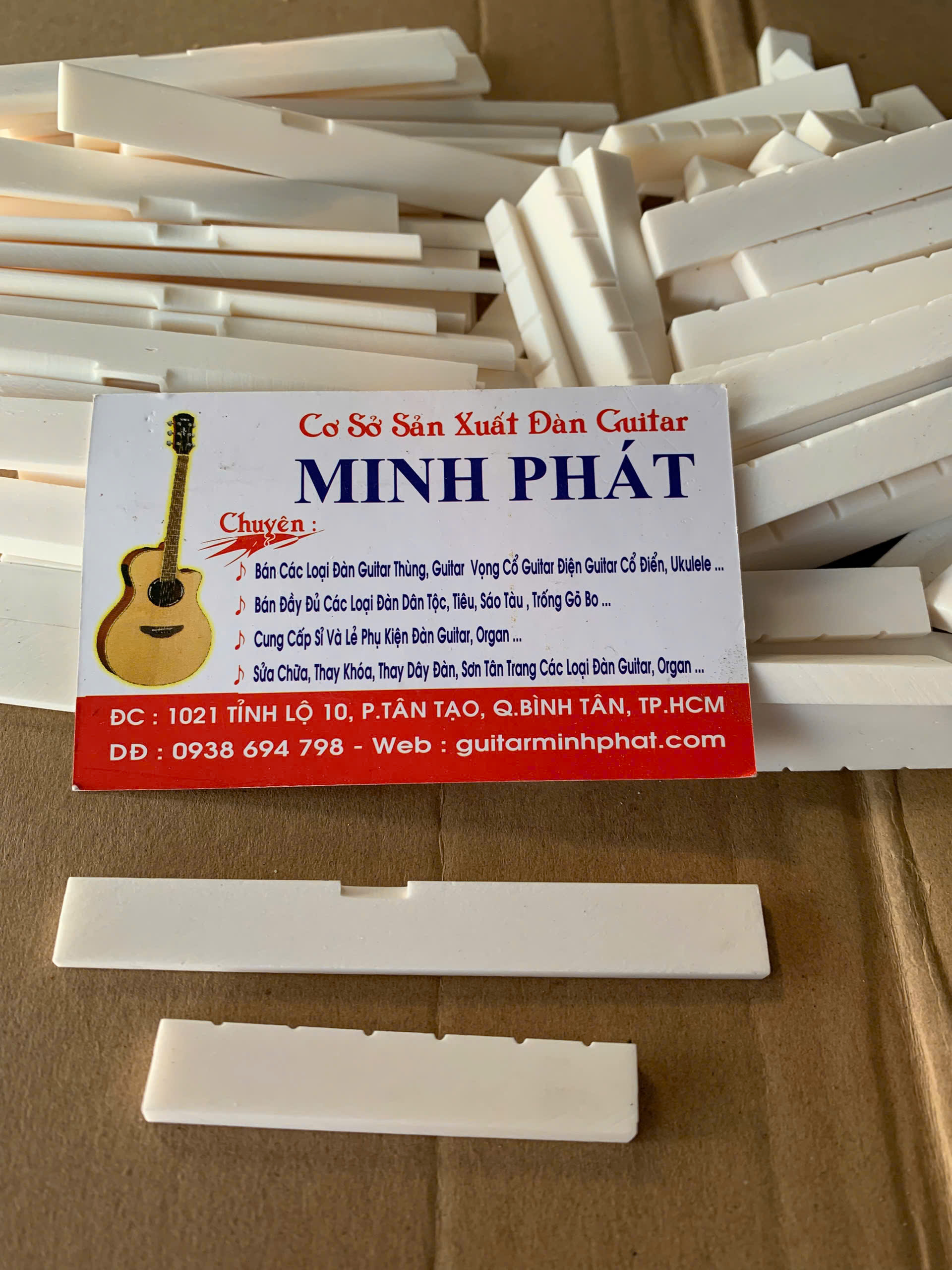 bo-luoc-ngua-dan-guitar-classic-bang-xuong-bo (2) bo luoc ngua dan guitar classic bang xuong bo 2