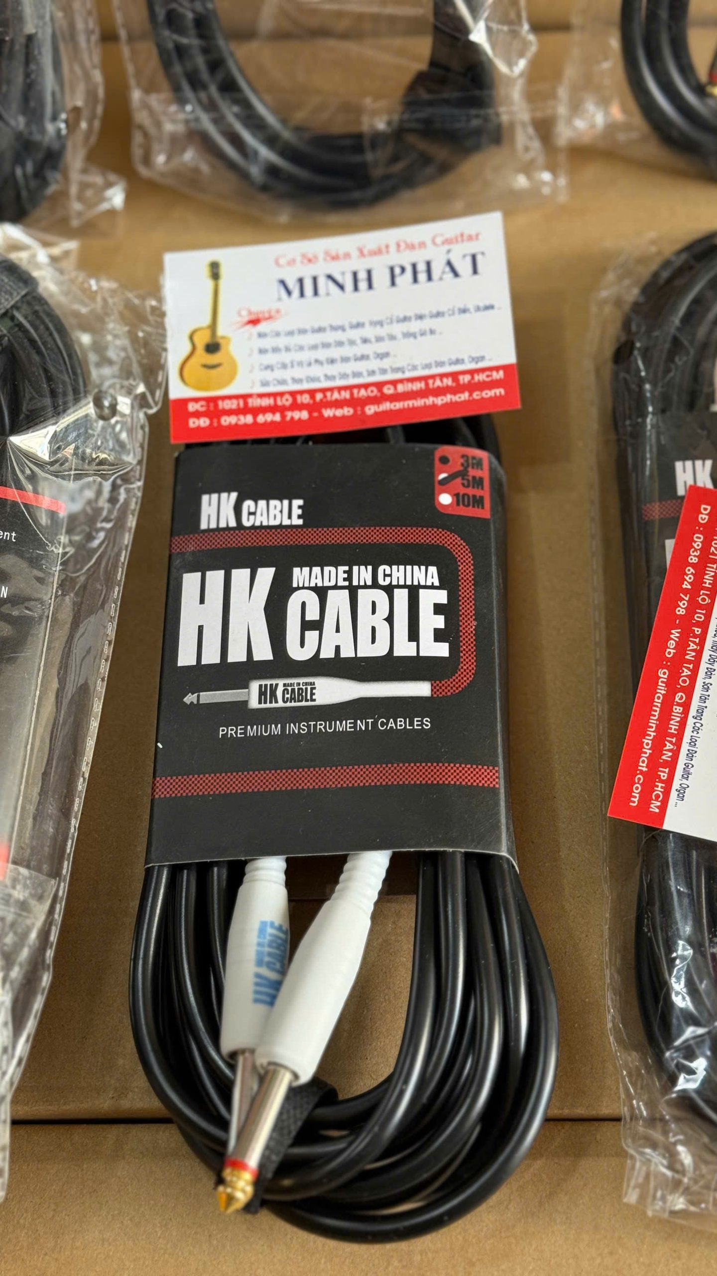 day-jack-guitar-HK-cable-chinh-hang (1) day jack guitar HK cable chinh hang 1 scaled