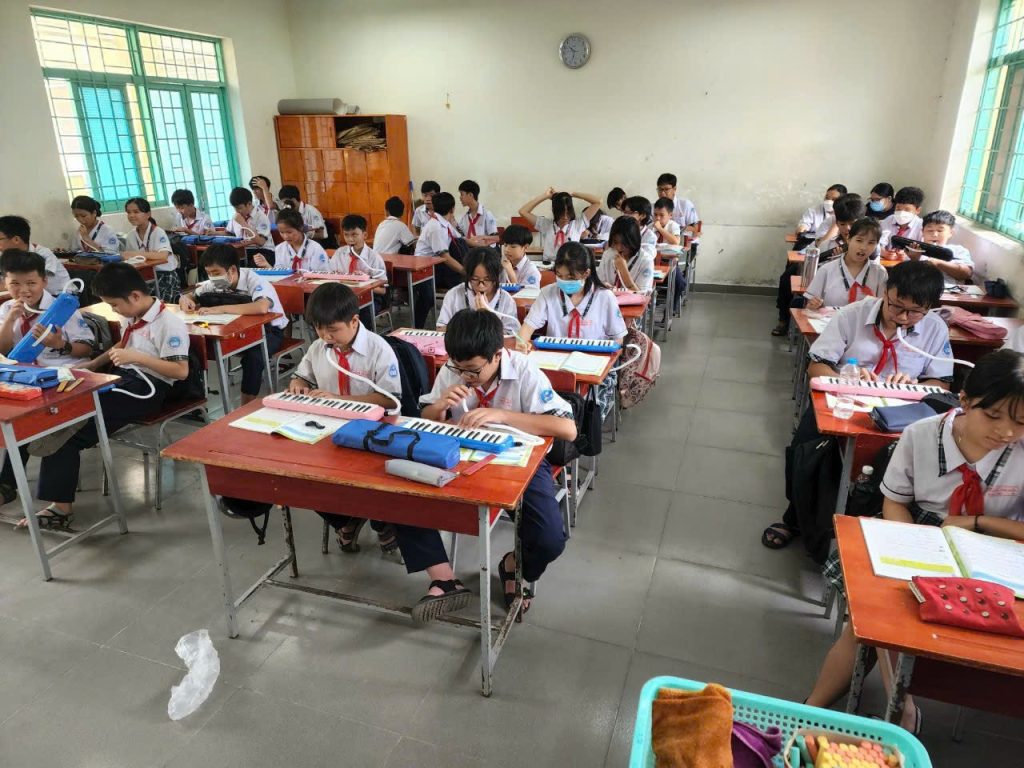 Kèn phím học sinh lớp 4 - 7