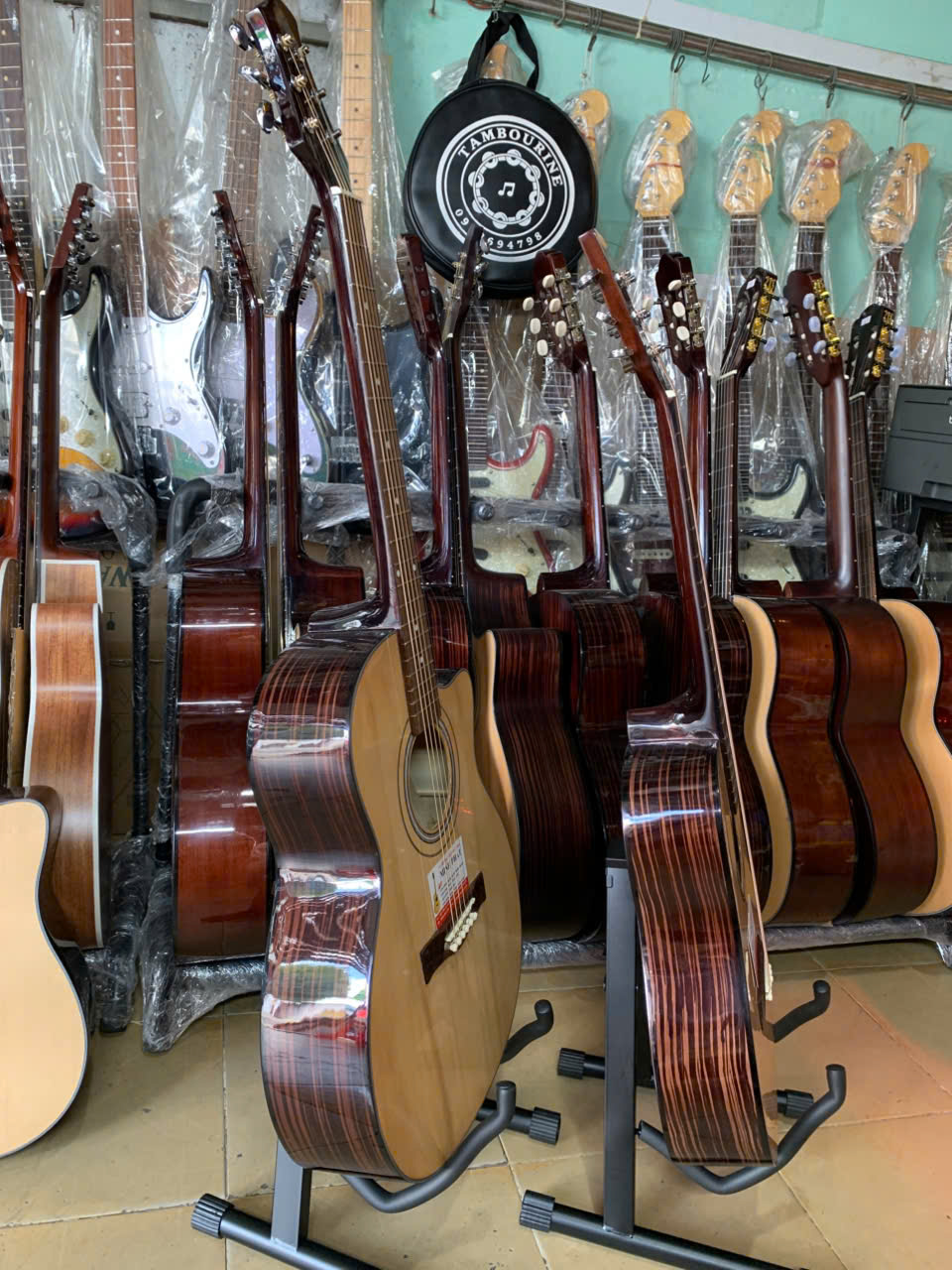 dan-guitar-acoustic-mini-1-2-gia-re (1) dan guitar acoustic mini 1 2 gia re 1