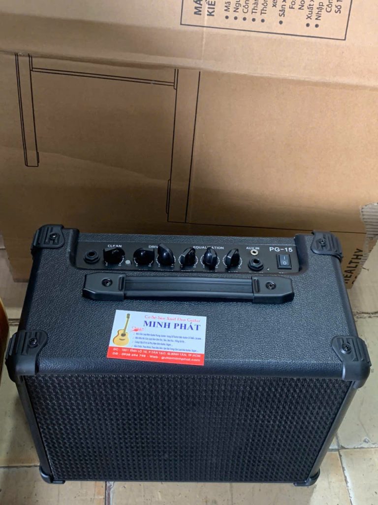 Amply Guitar Thùng Giá Rẻ PG-15 6 Amply guitar thùng (acoustic) hoặc guitar điện công suất 15W có mức giá rẻ phù hợp cho người mới tập.